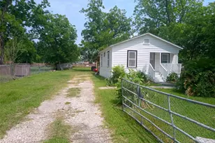 9606 Irby St, Houston, TX 77088 - Photo 6