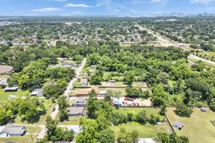 9606 Irby St, Houston, TX 77088 - Photo 8