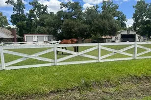 9606 Irby St, Houston, TX 77088 - Photo 18