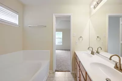 643 Meadow Knoll Drive, Stafford, TX 77477 - Photo 16