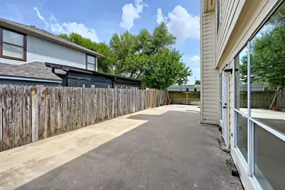643 Meadow Knoll Drive, Stafford, TX 77477 - Photo 28