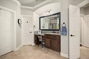 50 N Beech Springs Cir, The Woodlands, TX 77389 - Photo 20