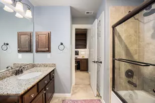 50 N Beech Springs Cir, The Woodlands, TX 77389 - Photo 30