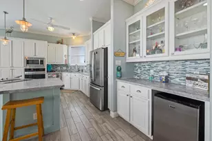 19427 Shores Dr, Galveston, TX 77554 - Photo 14