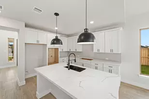 316 Silver Sage St, Conroe, TX 77304 - Photo 6
