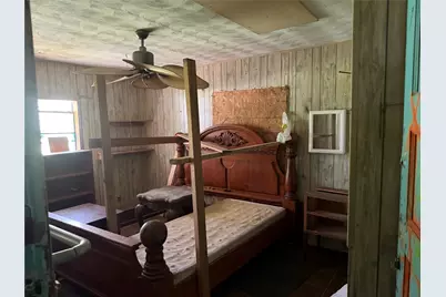 1215 Perryman Avenue, Palacios, TX 77465 - Photo 12