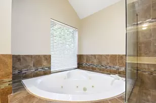 4307 Lakeshore Forest Dr, Missouri City, TX 77459 - Photo 22
