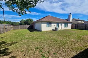 32223 Decker Oaks Dr, Pinehurst, TX 77362 - Photo 14