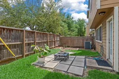 3103 Clearview Circle, Houston, TX 77025 - Photo 24