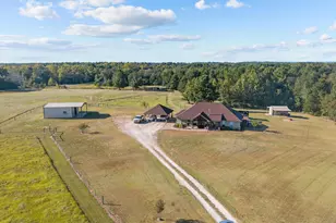 150 Private Rd 6421, Palestine, TX 75803 - Photo 2