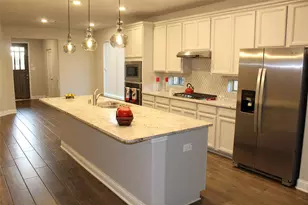 24 Centennial Ridge, The Woodlands, TX 77354 - Photo 8