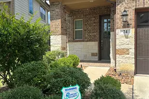 24 Centennial Ridge, The Woodlands, TX 77354 - Photo 2