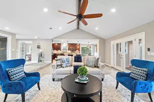 210 Big Hollow Ln, Houston, TX 77042 - Photo 6