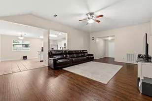 7023 Hayden Dr, Magnolia, TX 77354 - Photo 8