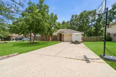7023 Hayden Drive, Magnolia, TX 77354 - Photo 2