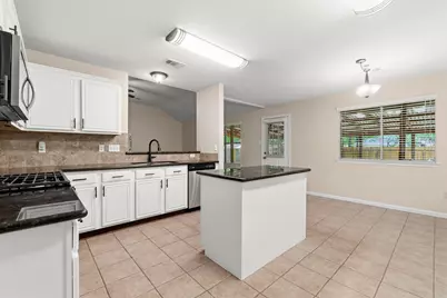 7023 Hayden Drive, Magnolia, TX 77354 - Photo 14