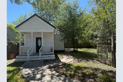 240 Augsburg Avenue, Carmine, TX 78932 - Photo 10