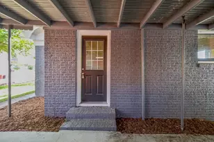 404 W Main St, Bellville, TX 77418 - Photo 18