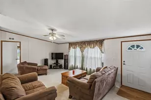 102 Windwood Cir, Somerville, TX 77879 - Photo 4