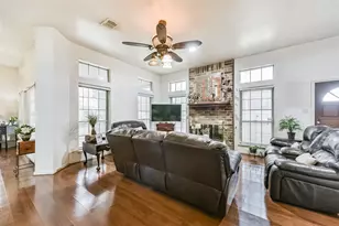 338 Grand Oaks Blvd, Houston, TX 77015 - Photo 4