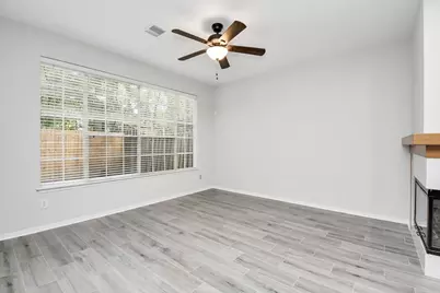 60 Lakeridge Court, The Woodlands, TX 77381 - Photo 16