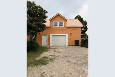 275 Hill Of Contentment, Lakehills, TX 78063 - Photo 1