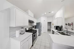 13335 Gardnerville St, Houston, TX 77034 - Photo 8
