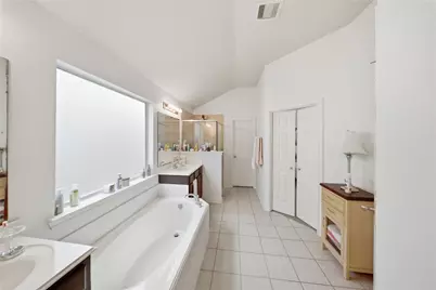13335 Gardnerville St, Houston, TX 77034 - Photo 12