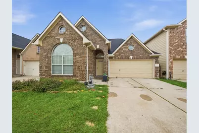 13335 Gardnerville St, Houston, TX 77034 - Photo 2