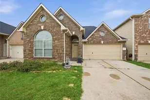 13335 Gardnerville St, Houston, TX 77034 - Photo 2
