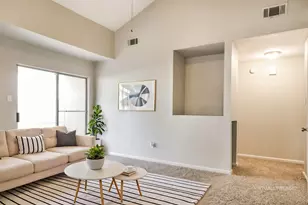 3815 Derbyhall Dr, Houston, TX 77066 - Photo 4