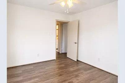 11427 Brook Meadows Lane, Meadows Place, TX 77477 - Photo 20