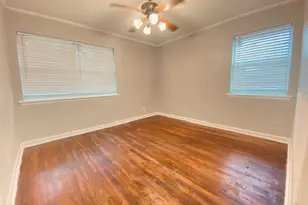 9006 Ilona Ln, Houston, TX 77025 - Photo 8