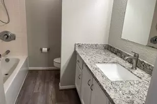 5150 Hidalgo St, Houston, TX 77056 - Photo 8