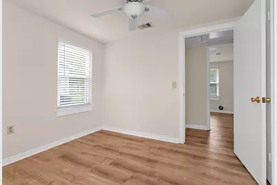 6002 Shelburne Street, Houston, TX 77396 - Photo 14