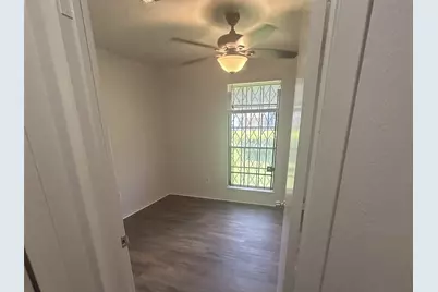 1611 Mosher Lane, Houston, TX 77088 - Photo 10