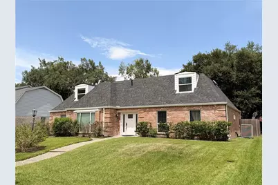 919 Longview Drive, Sugar Land, TX 77478 - Photo 2