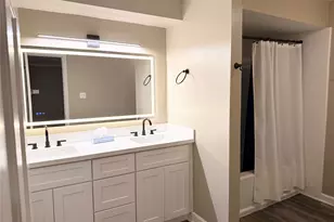919 Longview Dr, Sugar Land, TX 77478 - Photo 20