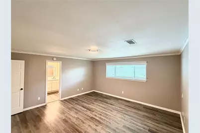 919 Longview Drive, Sugar Land, TX 77478 - Photo 16