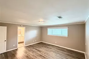 919 Longview Dr, Sugar Land, TX 77478 - Photo 16