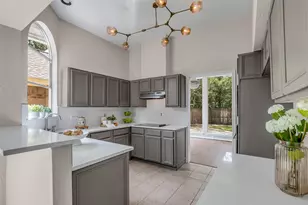 22 Cedar Chase Pl, The Woodlands, TX 77381 - Photo 20