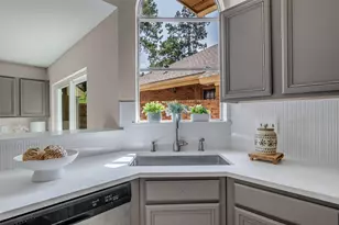 22 Cedar Chase Pl, The Woodlands, TX 77381 - Photo 18