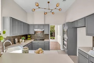 22 Cedar Chase Pl, The Woodlands, TX 77381 - Photo 16