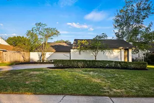 15747 Boulder Oaks Dr, Houston, TX 77084 - Photo 2