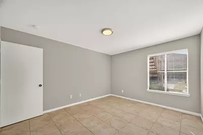 10555 Turtlewood Court #210, Houston, TX 77072 - Photo 18