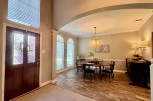 105 Laguna Pointe Dr, League City, TX 77573 - Photo 8