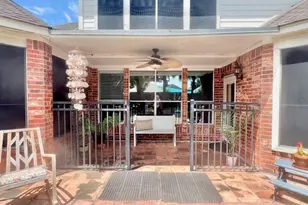 105 Laguna Pointe Dr, League City, TX 77573 - Photo 38
