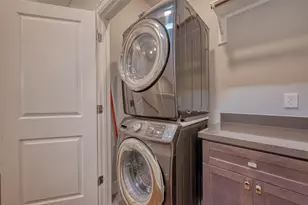 951 W 17th St, Houston, TX 77008 - Photo 26