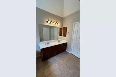 10006 Kendahlwood Lane, Tomball, TX 77375 - Photo 12