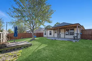 3115 Centennial Village Dr, Pearland, TX 77584 - Photo 2